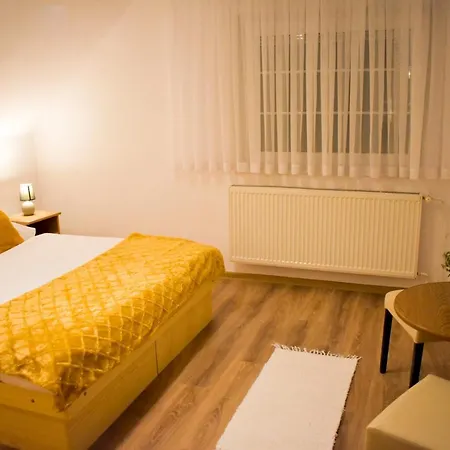 Privat Harencar 아파트 Stará Lesná